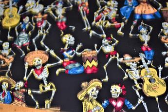 Mexican Skulls - image 3