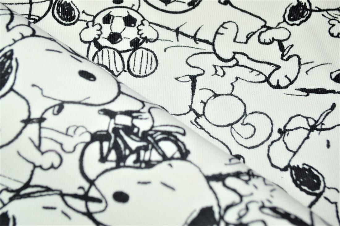 Printed Premium 100% Brushed Flannel Cotton Fabric, 112cm Wide, High Quality; This beautiful soft fabric is perfect for Children's clothing, Light blankets, Bed sheets, Night dresses, and Pyjama Bottoms. Colours may slightly vary due to the lighting during the photo shooting or the monitor's display. Wash at 30 Degrees.