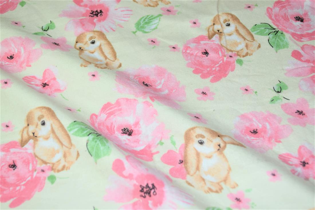 Printed Premium 100% Brushed Flannel Cotton Fabric, 112cm Wide, High Quality; This beautiful soft fabric is perfect for Children's clothing, Light blankets, Bed sheets, Night dresses, and Pyjama Bottoms. Colours may slightly vary due to the lighting during the photo shooting or the monitor's display. Wash at 30 Degrees.