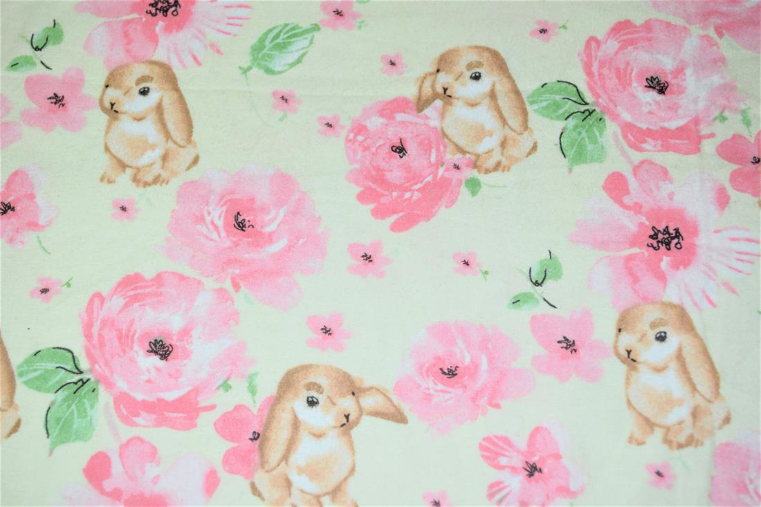 Printed Premium 100% Brushed Flannel Cotton Fabric, 112cm Wide, High Quality; This beautiful soft fabric is perfect for Children's clothing, Light blankets, Bed sheets, Night dresses, and Pyjama Bottoms. Colours may slightly vary due to the lighting during the photo shooting or the monitor's display. Wash at 30 Degrees.