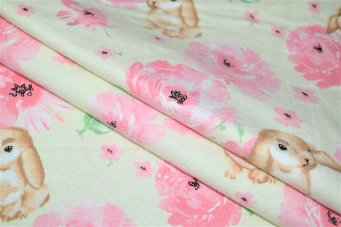 Printed Premium 100% Brushed Flannel Cotton Fabric, 112cm Wide, High Quality; This beautiful soft fabric is perfect for Children's clothing, Light blankets, Bed sheets, Night dresses, and Pyjama Bottoms. Colours may slightly vary due to the lighting during the photo shooting or the monitor's display. Wash at 30 Degrees.