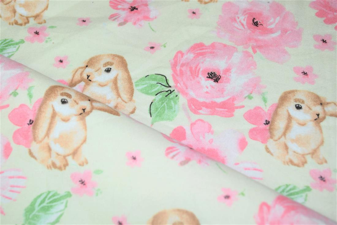 Printed Premium 100% Brushed Flannel Cotton Fabric, 112cm Wide, High Quality; This beautiful soft fabric is perfect for Children's clothing, Light blankets, Bed sheets, Night dresses, and Pyjama Bottoms. Colours may slightly vary due to the lighting during the photo shooting or the monitor's display. Wash at 30 Degrees.