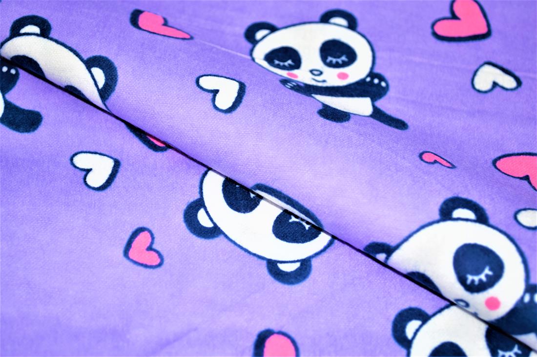 Printed Premium 100% Brushed Cotton Fabric 110 cm Wide High Quality Please note some photos may differ slightly from the actual product in terms of colour. This is mostly due to the lighting of the photo shoot or the monitor’s display.