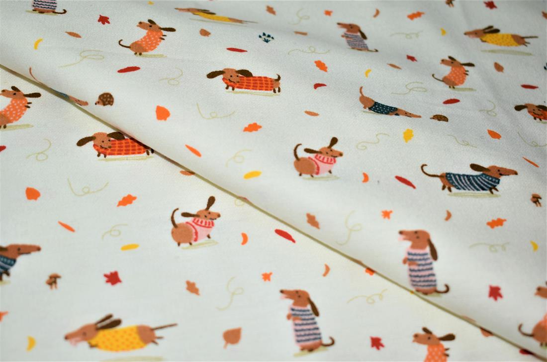 Soft Brushed Flannel 100% Cotton, High Quality, 110 cm wide, Colours may slightly vary due to the lighting during the photo shooting or the monitor's display.