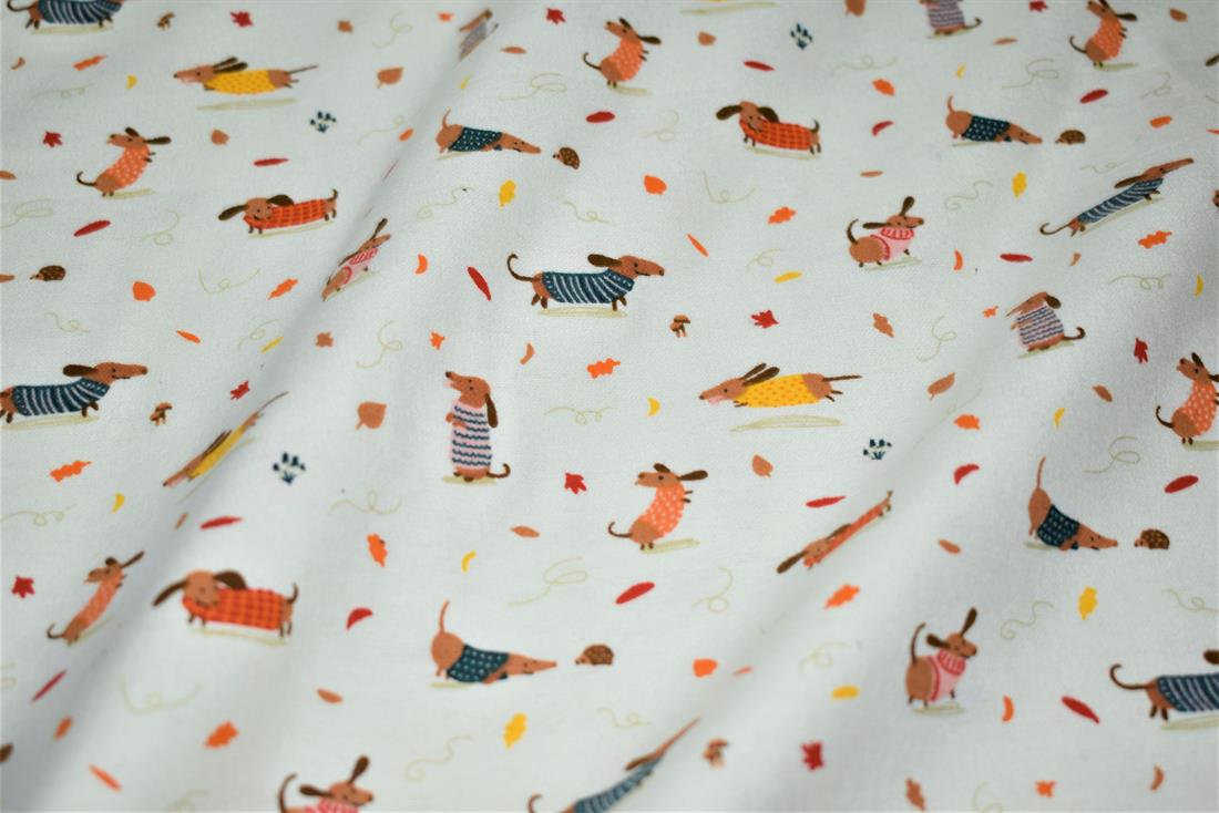 Soft Brushed Flannel 100% Cotton, High Quality, 110 cm wide, Colours may slightly vary due to the lighting during the photo shooting or the monitor's display.