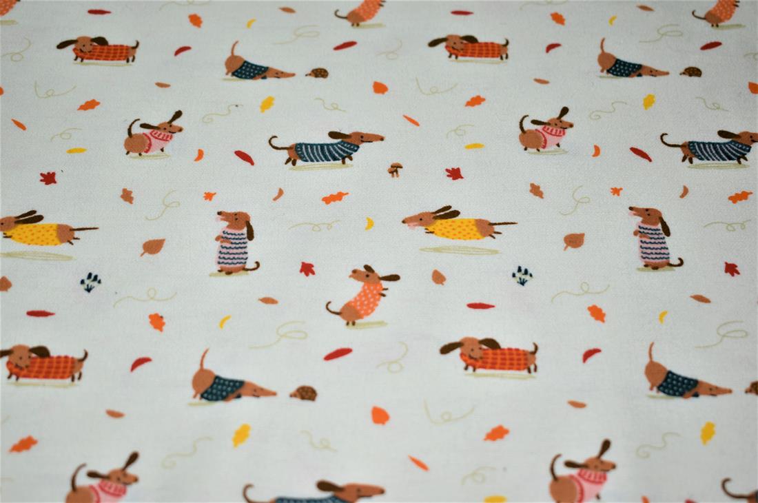 Soft Brushed Flannel 100% Cotton, High Quality, 110 cm wide, Colours may slightly vary due to the lighting during the photo shooting or the monitor's display.
