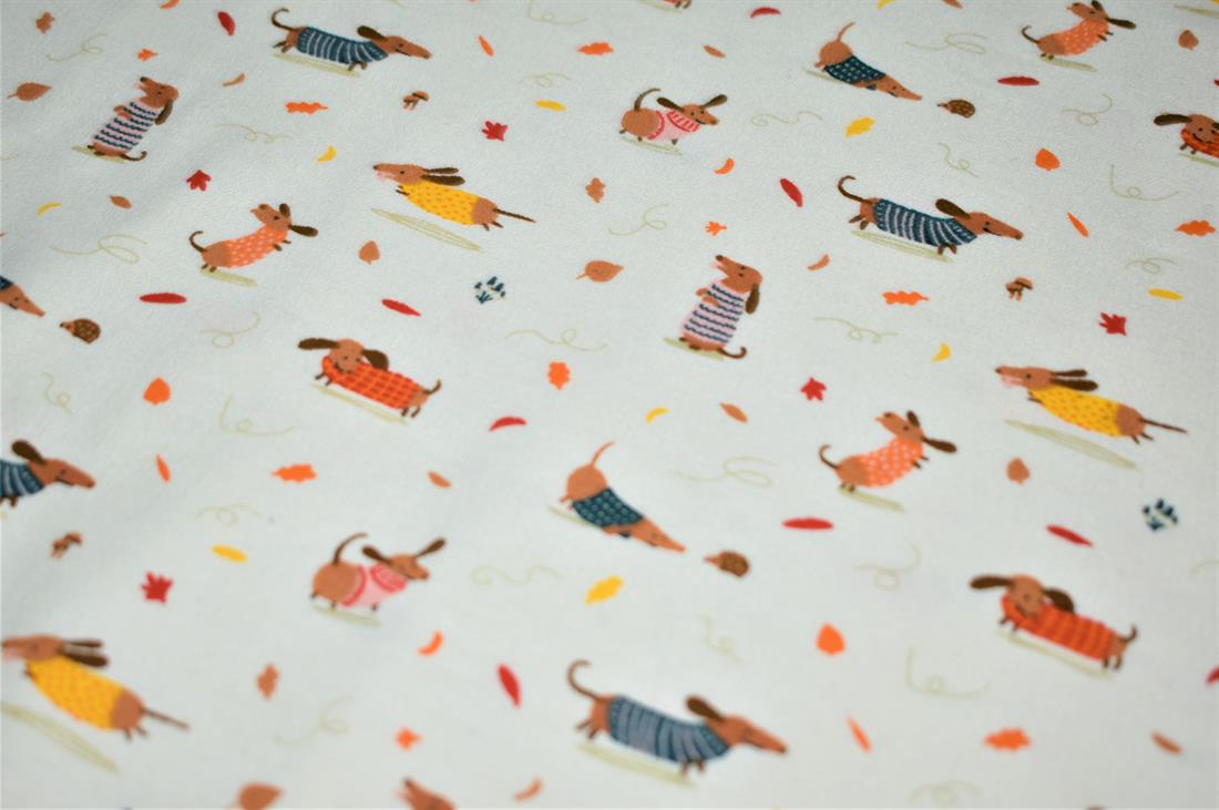 Soft Brushed Flannel 100% Cotton, High Quality, 110 cm wide, Colours may slightly vary due to the lighting during the photo shooting or the monitor's display.