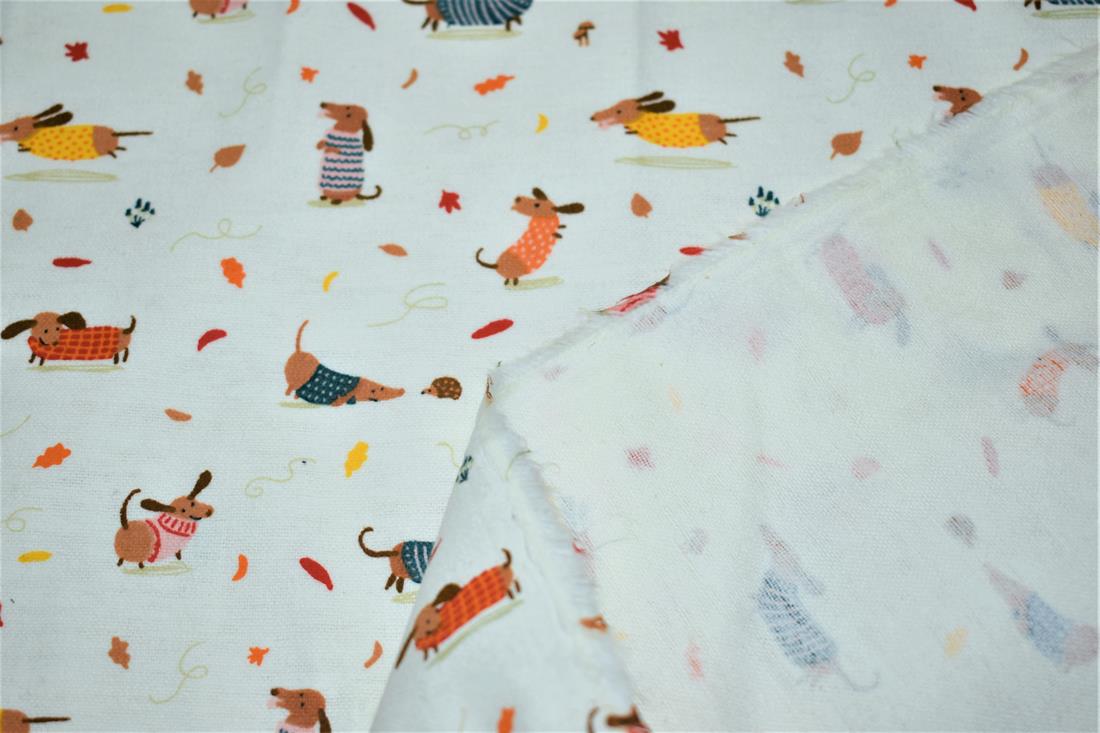 Soft Brushed Flannel 100% Cotton, High Quality, 110 cm wide, Colours may slightly vary due to the lighting during the photo shooting or the monitor's display.