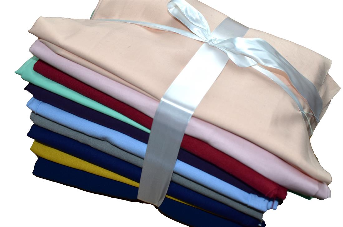 Bundle Offer with 10pcs Polyester Jersey/Cotton Bundle offer, 10 pcs mix n match pack., 
Roughly 1meter each piece approx or maybe less or more, of clearance fabric. 
There will be a variety of colours, Styles and designs, The worth of the fabric is very 
Great value for what you will pay