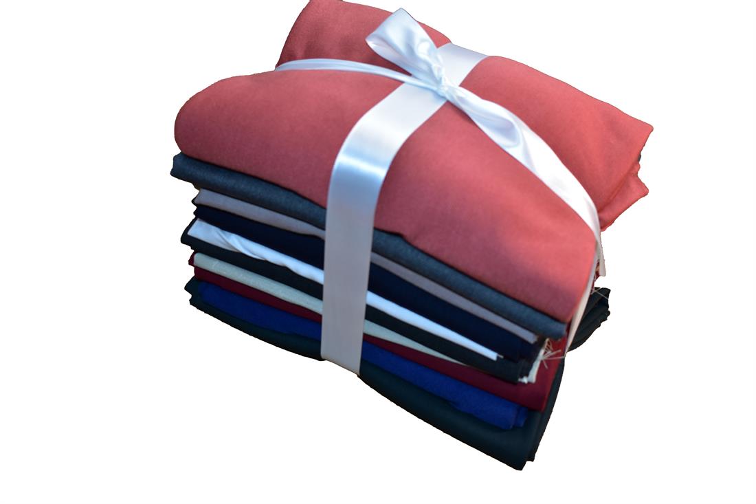 Bundle Offer with 10pcs Polyester Jersey/Cotton Bundle offer, 10 pcs mix n match pack., Roughly 1meter each piece approx or maybe less or more, of clearance fabric. There will be a variety of colours, Styles and designs, 
The worth of the fabric is very Great value for what you will pay