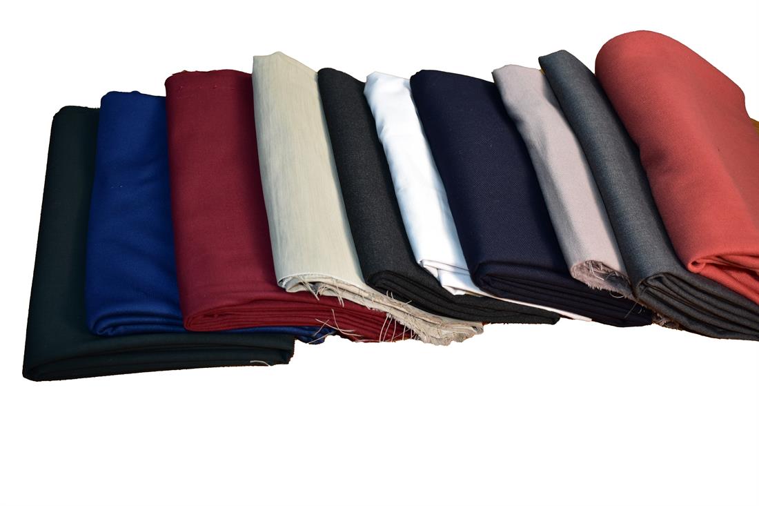 Bundle Offer with 10pcs Polyester Jersey/Cotton Bundle offer, 10 pcs mix n match pack., Roughly 1meter each piece approx or maybe less or more, of clearance fabric. There will be a variety of colours, Styles and designs, 
The worth of the fabric is very Great value for what you will pay