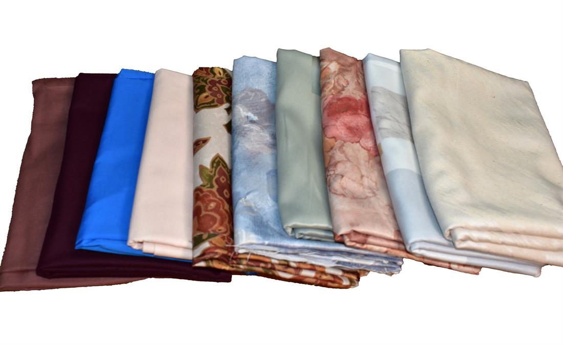 Bundle Offer with 10pcs Polyester Jersey/Cotton Bundle offer, 10 pcs mix n match pack., Roughly 1meter each piece approx or maybe less or more, of clearance fabric. There will be a variety of colours, Styles and designs, 
The worth of the fabric is very Great value for what you will pay
 