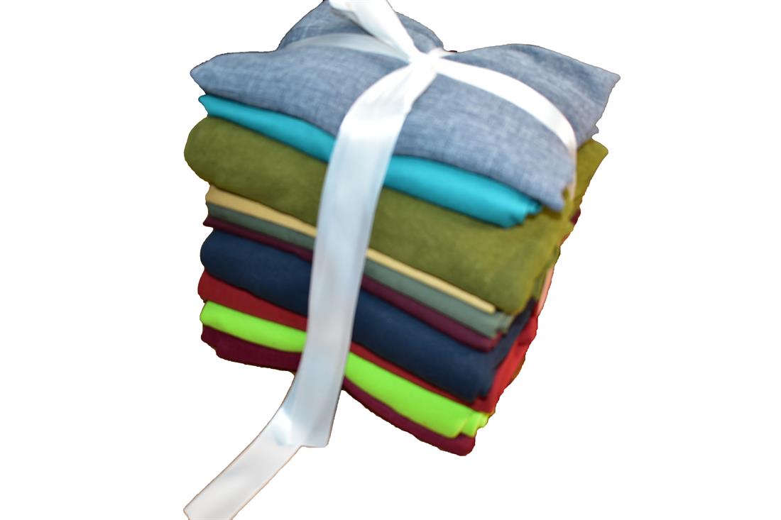 Bundle Offer with 10pcs Polyester Jersey/Cotton Bundle offer, 10 pcs mix n match pack., Roughly 1meter each piece approx or maybe less or more, of clearance fabric. There will be a variety of colours, Styles and designs, 
The worth of the fabric is very Great value for what you will pay