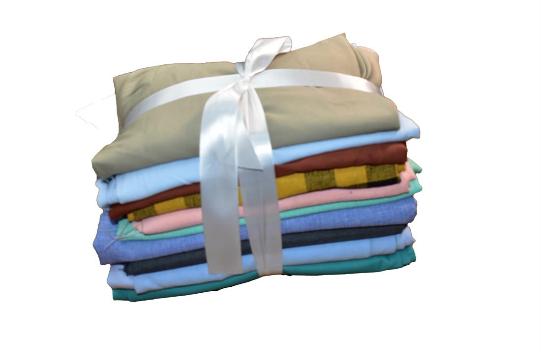 Bundle Offer with 10pcs Polyester Jersey/Cotton Bundle offer, 10 pcs mix n match pack., Roughly 1meter each piece approx or maybe less or more, of clearance fabric. There will be a variety of colours, Styles and designs, 
The worth of the fabric is very Great value for what you will pay