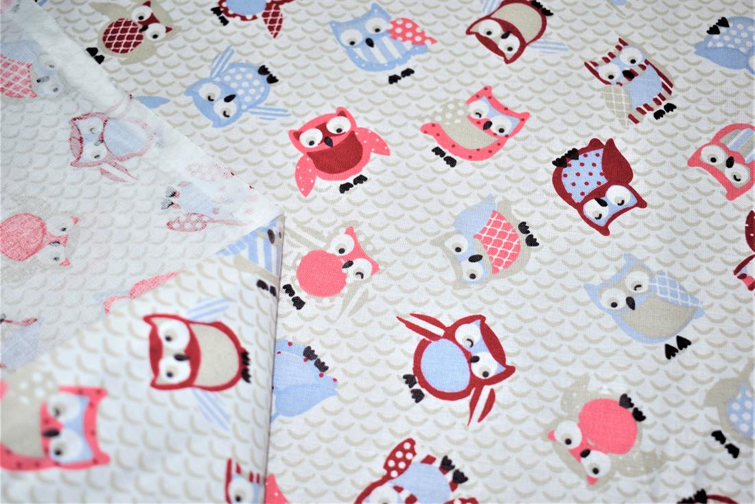 Printed 100% Cotton,135cm Wide, High Quality; Weight; 150gsm This lovely fabric is great for dressmaking, quilting, patchwork, bed sheets, pillow cases, curtains, face masks/coverings, and for craft projects. Colours may slightly vary due to the lighting during the photo shooting or the monitor's display. Wash at 30degree.