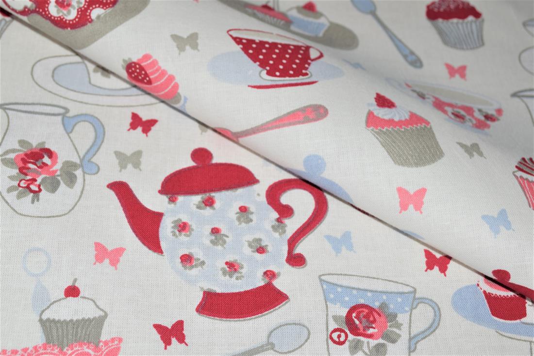 Premium Printed Craft 100% Cotton Chick Print Cotton Fabric, 137cm Wide, High Quality This digital print fabric is ideal for dressmaking, quilting, patchwork, bunting, cushion-covers, and for other craft projects. Colours may slightly vary due to the lighting during the photo shooting or the monitor's display.