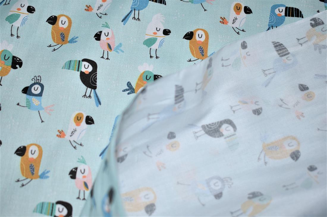 Premium Printed 100% Cotton, 135 cm Wide, High Quality; Weight; 150gsm This lovely fabric is great for dressmaking, quilting, patchwork, bed sheets, pillow cases, curtains, face masks/coverings, and for craft projects. Colours may slightly vary due to the lighting during the photo shooting or the monitor's display. Wash at 30degree.