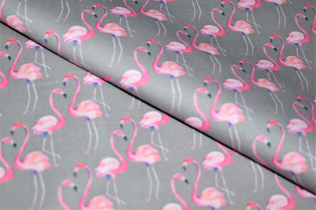 Premium Printed Craft 100% Cotton Chick Print Cotton Fabric, 137cm Wide, High Quality This digital print fabric is ideal for dressmaking, quilting, patchwork, bunting, cushion-covers, and for other craft projects. Colours may slightly vary due to the lighting during the photo shooting or the monitor's display.