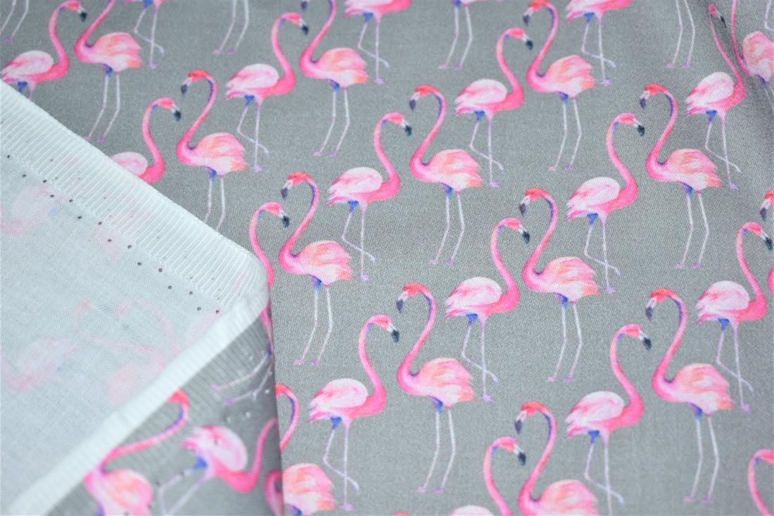 Premium Printed Craft 100% Cotton Chick Print Cotton Fabric, 137cm Wide, High Quality This digital print fabric is ideal for dressmaking, quilting, patchwork, bunting, cushion-covers, and for other craft projects. Colours may slightly vary due to the lighting during the photo shooting or the monitor's display.