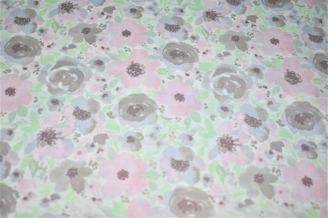 Printed 100% Cotton Fabric - image 4