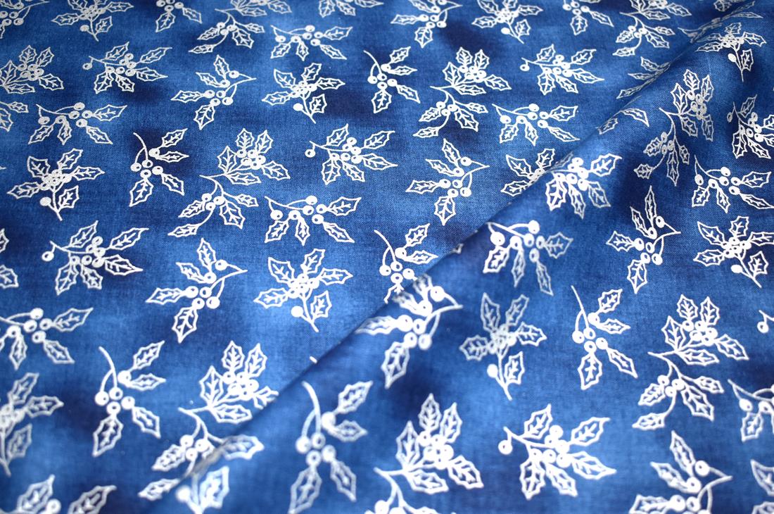 Printed Premium 100% Craft Cotton fabric High Quality 
This lovely fabric is great for dressmaking, quilting, patchwork, bed sheets, pillow cases, curtains, and for craft projects. 
Width : 44"/ 112cm
Weight130gr/m2 
Composition 100% Cotton 
Colours may slightly vary due to the lighting during the photo shooting or the monitor's display.