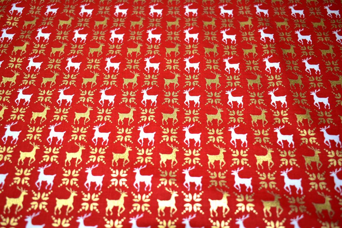 Printed Premium Christmas 100% Cotton craft fabric High Quality 
This kid's fabric is great for dressmaking, quilting, patchwork, bed sheets, pillow cases, curtains, face masks/coverings, and for craft projects. 
Colours may slightly vary due to the lighting during the photo shooting or the monitor's display
 Width: 140cm
Wight: 150g/ m2 
Composition: 100% Cotton 
Washing Instructions: 
30 Degress Celsius