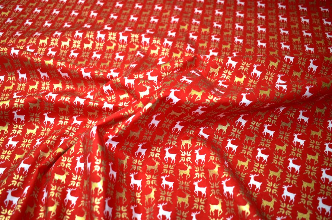 Printed Premium Christmas 100% Cotton craft fabric High Quality 
This kid's fabric is great for dressmaking, quilting, patchwork, bed sheets, pillow cases, curtains, face masks/coverings, and for craft projects. 
Colours may slightly vary due to the lighting during the photo shooting or the monitor's display
 Width: 140cm
Wight: 150g/ m2 
Composition: 100% Cotton 
Washing Instructions: 
30 Degress Celsius
