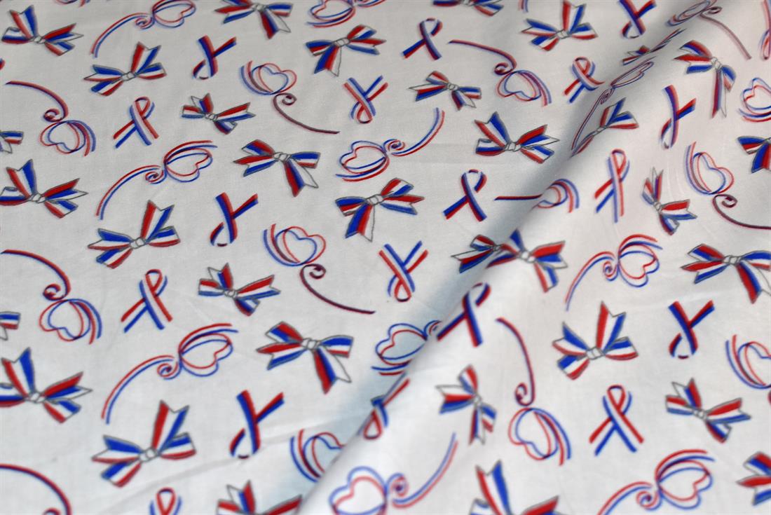 Printed Premium 100% Cotton craft fabric 
This kid's fabric is great for dressmaking, quilting, patchwork, bed sheets, pillow cases, curtains, face maskscoverings, and for craft projects. 
Width: 44" / 112 cm
Weight: 140gr/ m2
Composition: 100% Cotton
Colours may slightly vary due to the lighting during the photoshooting or the monitor's display