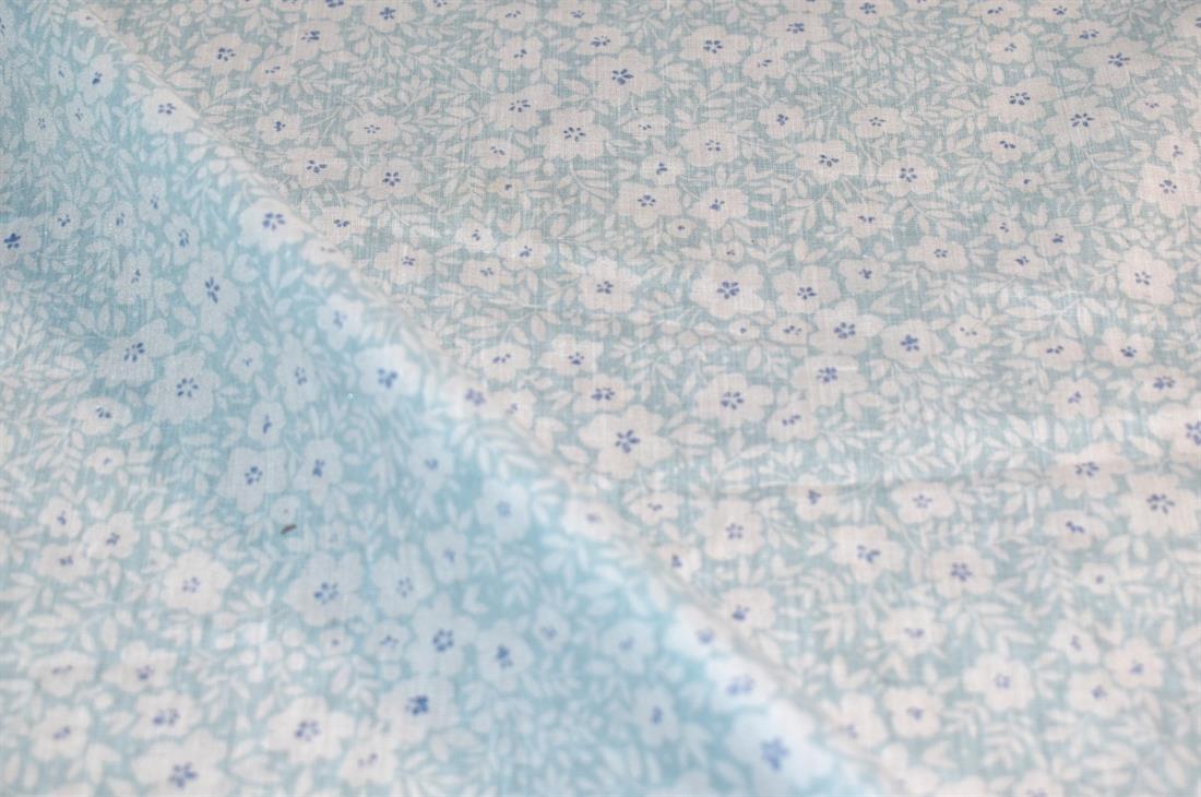 Printed Premium 100% Cotton craft fabric 
This kid's fabric is great for dressmaking, quilting, patchwork, bed sheets, pillow cases, curtains, face maskscoverings, and for craft projects. 
Width: 44" / 112 cm
Weight: 140gr/ m2
Composition: 100% Cotton
Colours may slightly vary due to the lighting during the photoshooting or the monitor's display