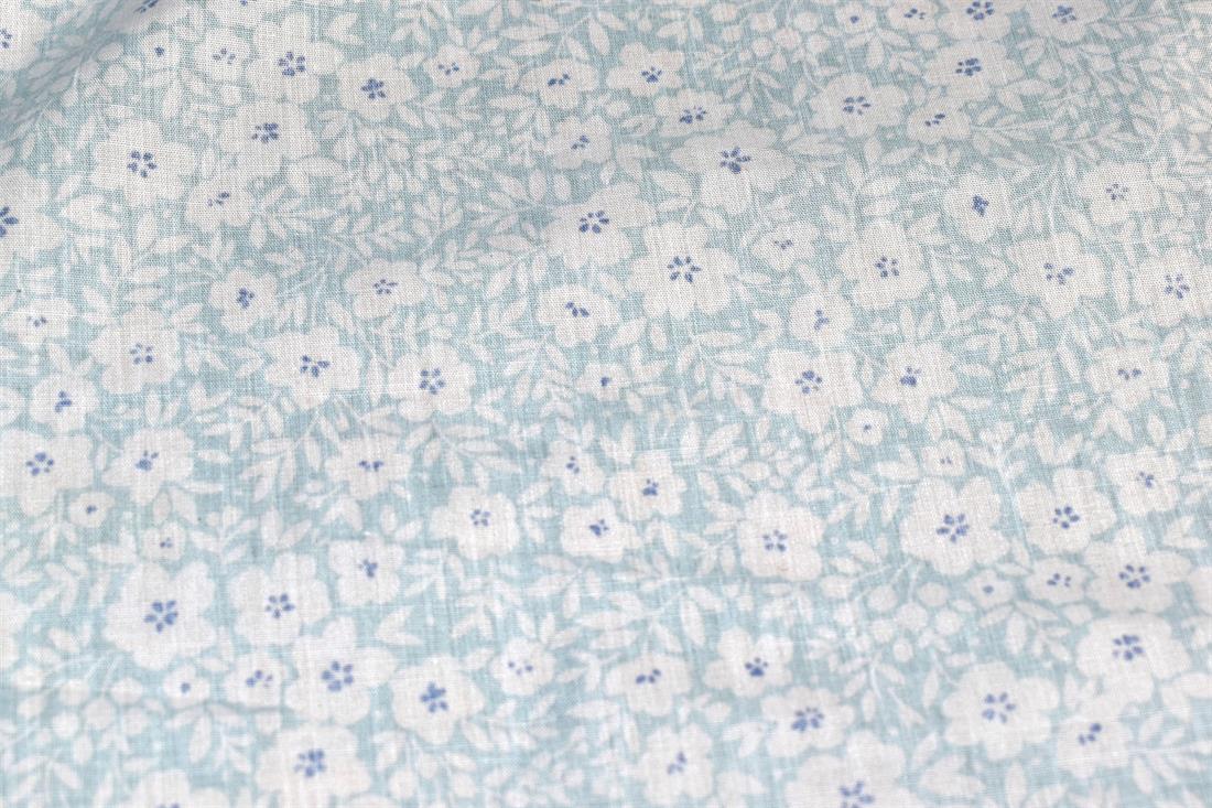 Printed Premium 100% Cotton craft fabric 
This kid's fabric is great for dressmaking, quilting, patchwork, bed sheets, pillow cases, curtains, face maskscoverings, and for craft projects. 
Width: 44" / 112 cm
Weight: 140gr/ m2
Composition: 100% Cotton
Colours may slightly vary due to the lighting during the photoshooting or the monitor's display