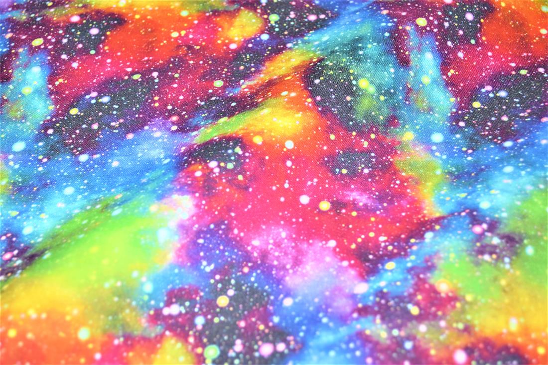 Digital Printed 100% Cotton, Space Print, 135cm Wide, High Quality; Weight; 150gsm This lovely fabric is great for dressmaking, quilting, patchwork, bed sheets, pillow cases, curtains, face masks/coverings, and for craft projects. Colours may slightly vary due to the lighting during the photo shooting or the monitor's display. Wash at 30degree.