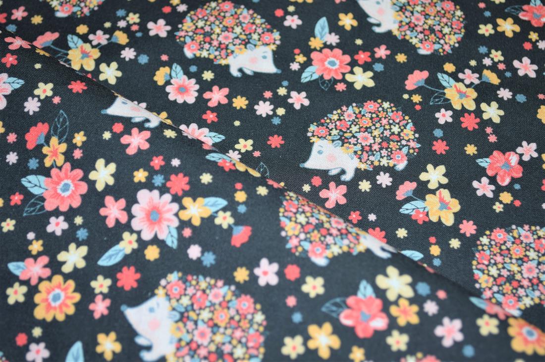 Hedgehog Printed Premium 100 Cotton Craft Fabric Hight Quality 58" Wide