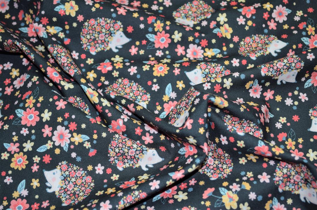 Hedgehog Printed Premium 100 Cotton Craft Fabric Hight Quality 58" Wide