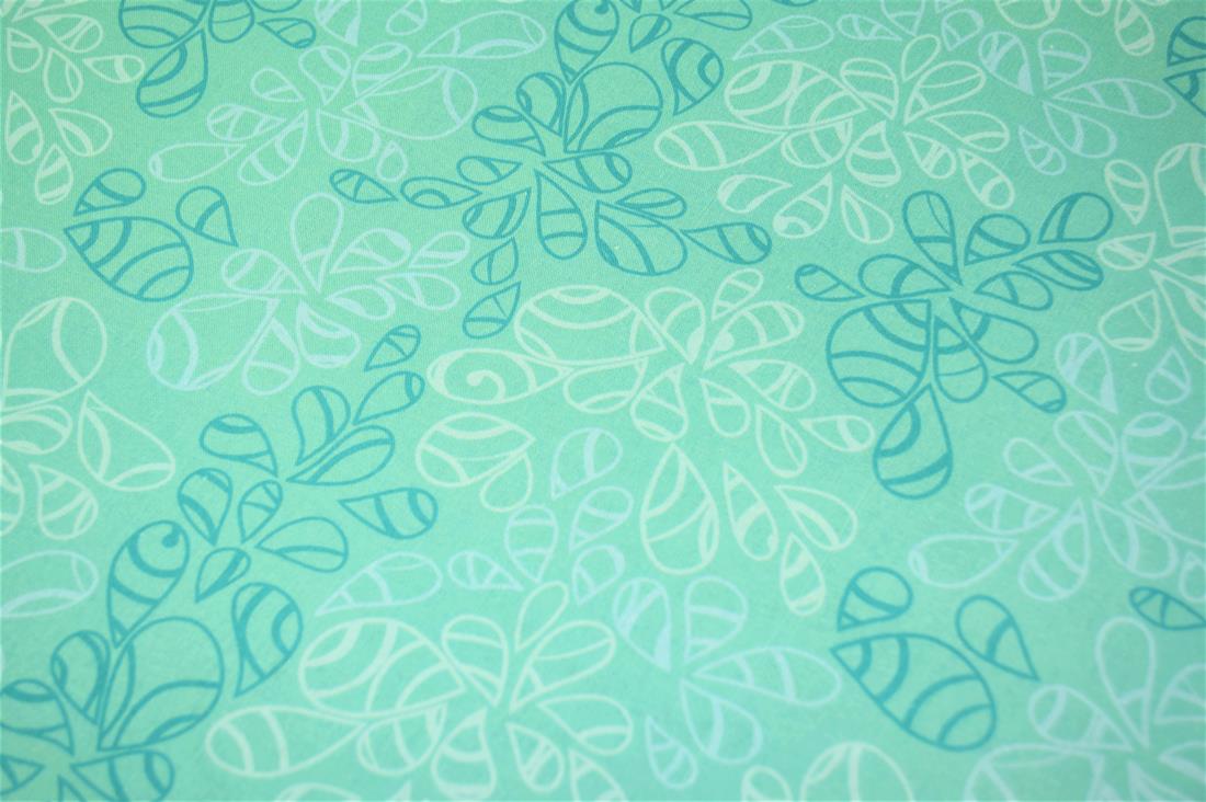 Premium Printed Craft 100% Cotton Fabric, 112cm Wide, High Quality This digital print fabric is ideal for dressmaking, quilting, patchwork, bunting, cushion-covers, and for other craft projects. Colours may slightly vary due to the lighting during the photo shooting or the monitor's display.