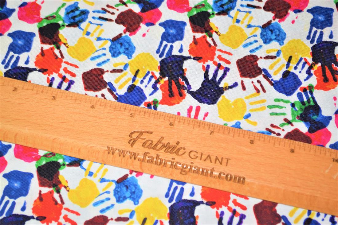 Premium Printed Craft 100% Cotton Hands Print Cotton Fabric, 148cm Wide, High QualityThis digital print fabric is ideal for dressmaking, quilting, patchwork, bunting, cushion-covers, and for other craft projects. Colours may slightly vary due to the lighting during the photo shooting or the monitor's display