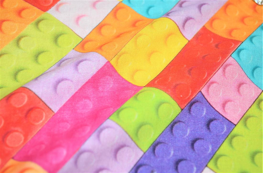 100% COTTON FABRIC This Lego pattern fabric is perfect for dressmaking, quilting, patchwork, bunting, cushion-covers, and for craft projects. Colours may slightly vary due to the lighting during the photo shooting or the monitor's display.