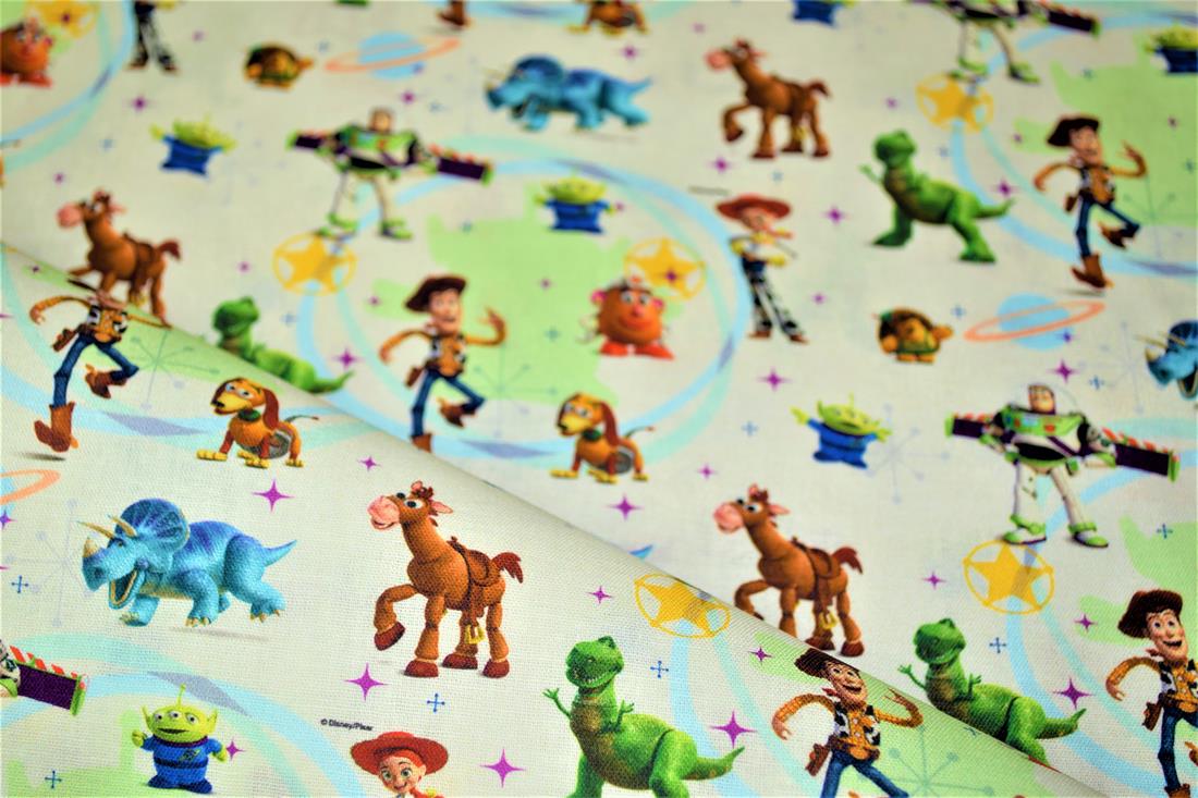Digital Printed 100% Cotton, Toy Story Print, 135cm Wide, High Quality; Weight; 150gsm This lovely fabric is great for dressmaking, quilting, patchwork, bed sheets, pillow cases, curtains, face masks/coverings, and for craft projects. Colours may slightly vary due to the lighting during the photo shooting or the monitor's display. Wash at 30degree.