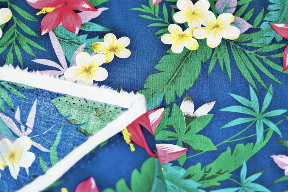 Printed Premium 100% Cotton Leaves Print, 148cm Wide, High Quality; This lovely fabric is great for dressmaking, quilting, patchwork, bed sheets, pillow cases, curtains, face masks/coverings, and for craft projects. Colours may slightly vary due to the lighting during the photo shooting or the monitor's display. Wash at 30degree.