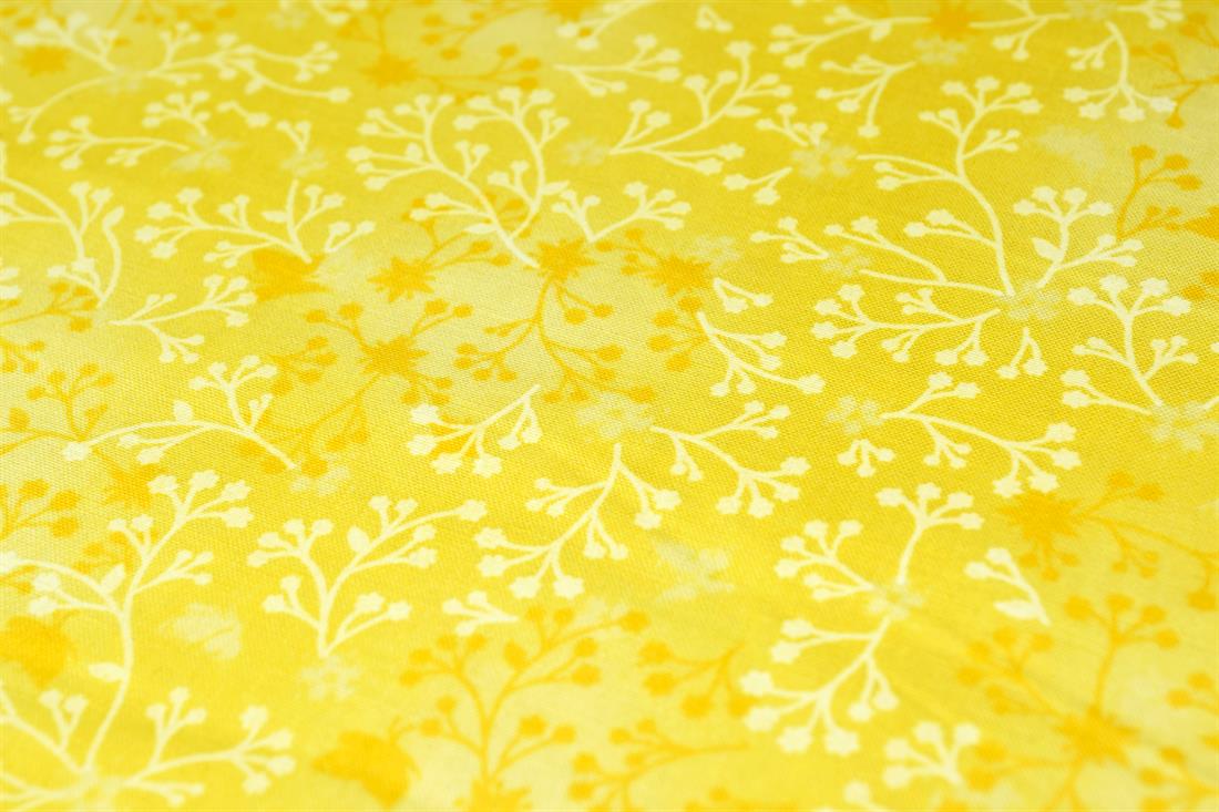 Premium 100% Cotton Quilting Craft Fabric,Flutter / Floral Print, 112cm Wide High Quality