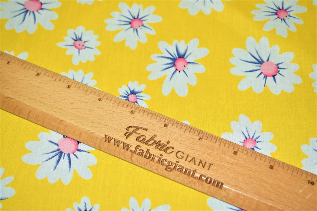 Printed Premium 100% Cotton 148cm Wide, High Quality; This lovely fabric is great for dressmaking, quilting, patchwork, bed sheets, pillow cases, curtains, face masks/coverings, and for craft projects. Colours may slightly vary due to the lighting during the photo shooting or the monitor's display. Wash at 30degree.