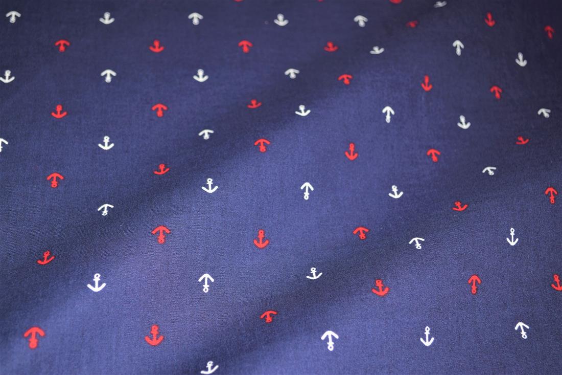 Printed Premium 100% Cotton 148cm Wide, High Quality; This lovely fabric is great for dressmaking, quilting, patchwork, bed sheets, pillow cases, curtains, face masks/coverings, and for craft projects. Colours may slightly vary due to the lighting during the photo shooting or the monitor's display. Wash at 30degree.