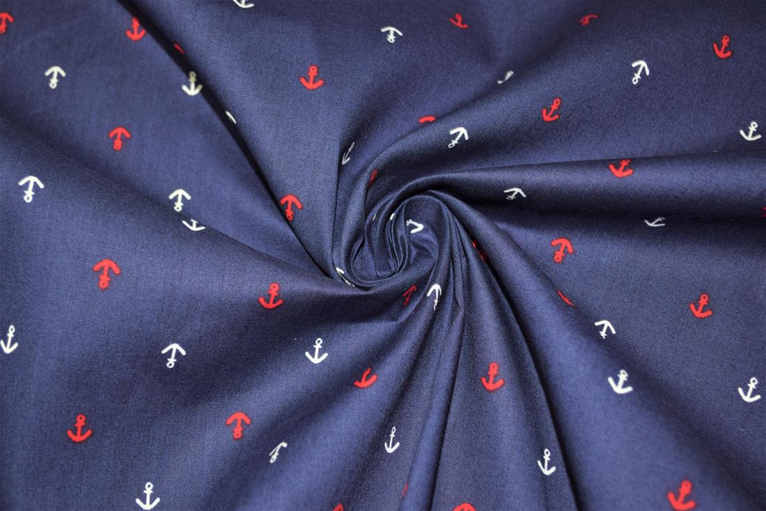 Printed Premium 100% Cotton 148cm Wide, High Quality; This lovely fabric is great for dressmaking, quilting, patchwork, bed sheets, pillow cases, curtains, face masks/coverings, and for craft projects. Colours may slightly vary due to the lighting during the photo shooting or the monitor's display. Wash at 30degree.