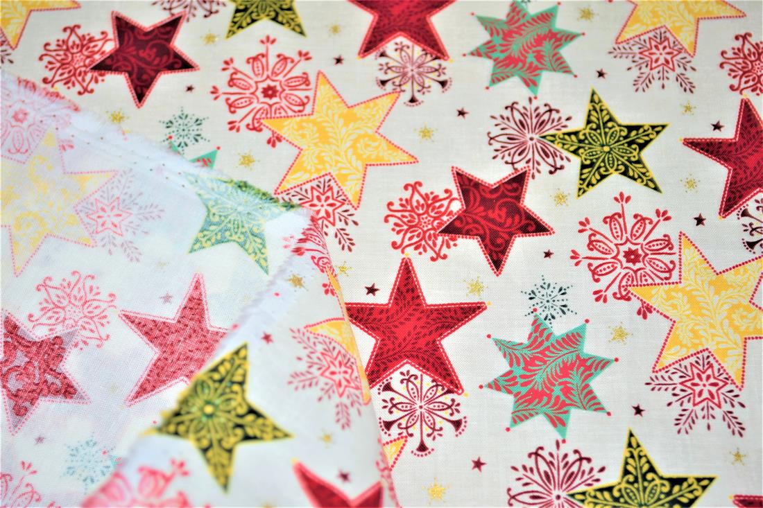 Christmas Fabric Stars print desing High Quality; This lovely fabric is great for dressmaking, quilting, patchwork, bed sheets, pillow cases, curtains, face masks/coverings, and for craft projects. Width 137cm, Composition 100% Cotton Washing - 30 degrees celsius Colours may slightly vary due to the lighting during the photo shooting or the monitor's display