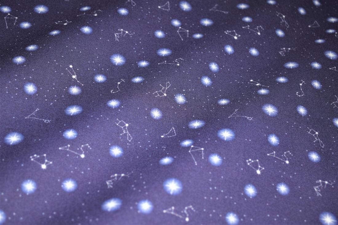 Premium Printed Craft 100% Cotton Fabric, High Quality fabric 145cm Wide, High QualityThis digital print fabric is ideal for dressmaking, quilting, patchwork, bunting, cushion-covers, and for other craft projects. Colours may slightly vary due to the lighting during the photo shooting or the monitor's display