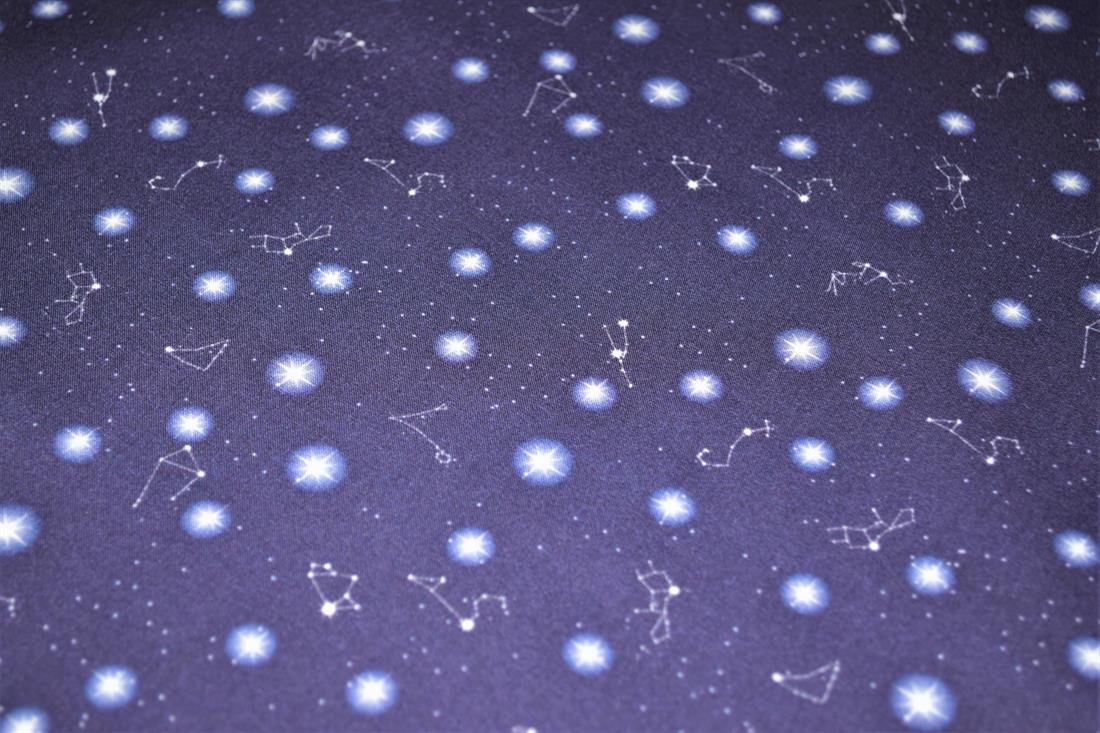 Premium Printed Craft 100% Cotton Fabric, High Quality fabric 145cm Wide, High QualityThis digital print fabric is ideal for dressmaking, quilting, patchwork, bunting, cushion-covers, and for other craft projects. Colours may slightly vary due to the lighting during the photo shooting or the monitor's display