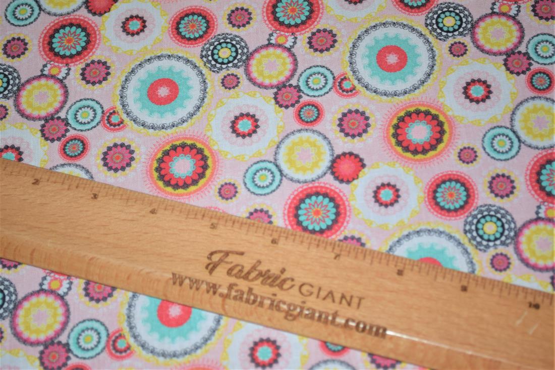 Premium Printed Craft 100% Cotton Fabric, High Quality fabric 145cm Wide, High QualityThis digital print fabric is ideal for dressmaking, quilting, patchwork, bunting, cushion-covers, and for other craft projects. Colours may slightly vary due to the lighting during the photo shooting or the monitor's display