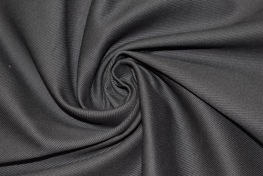 100% Plain Cotton Drill Fabric, 145cm Wide, High Quality; 
This soft and thick fabric is ideal for clothing, crafting, homeware, and PPE. 
Colours may slightly vary due to the lighting during the photo shooting or the monitor's display.