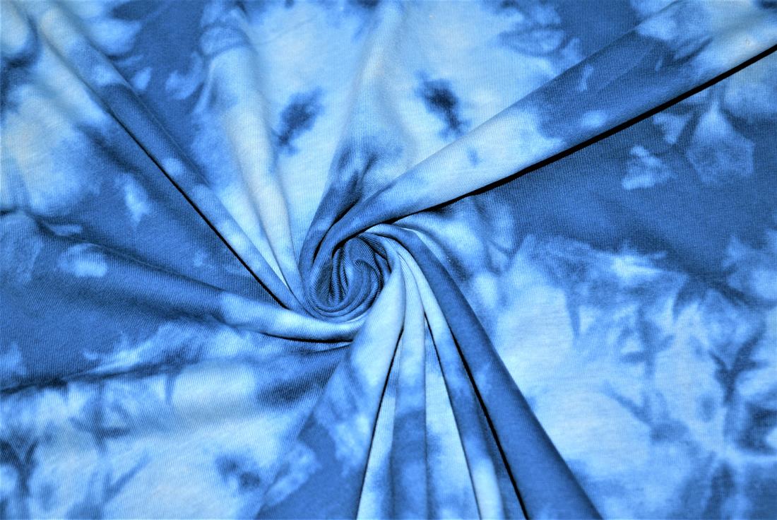 Printed Jersey Fabric, Soft Stretch Knit Making Dress Fabric , High Quality, 147 cm Wide Perfect for Dressmaking, Tops, Skirts, Dancewear/ Costumes Very easy to sew due to its slight stretch and comfortable to wear