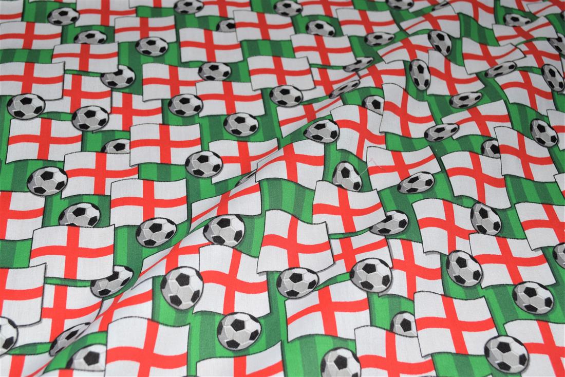 Printed Polycotton Fabric, Footbal Print Desing 80% Polyester and 20% Cotton, 112cm Wide, High Quality; Weight; 90gsm Our polycotton prints are made from a blend of polyester and cotton. This lightweight fabric is ideal for clothing, cushion-covers, bed sheets, tablecloths, napkins, face masks, crafts, and much more. Colours may slightly vary due to the lighting during the photo shooting or the monitor's display.