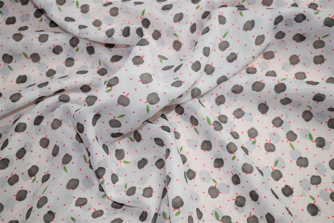 Printed Chiffon Fabric, Heart Print Design, 148cm Wide, High Quality; 
Colours may slightly vary due to the lighting during the photo shooting or the monitor's display.